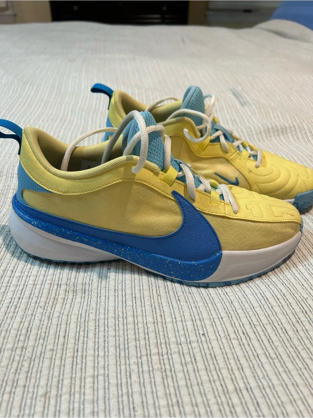 Nike Kids Giannis Yellow and Blue Low-Top Sneakers